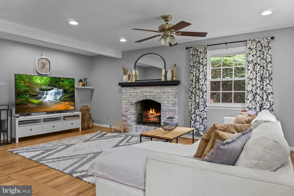 Photo of 12905 DARNESTOWN ROAD