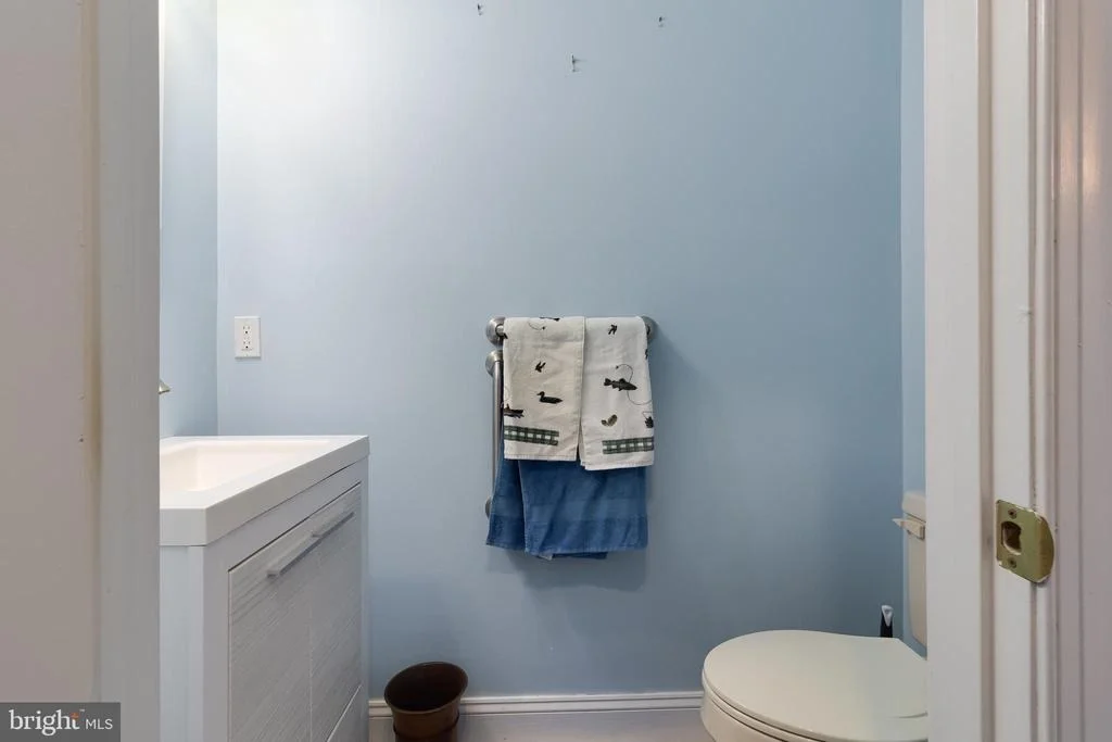 Photo of 5520 LEEWARD LANE
