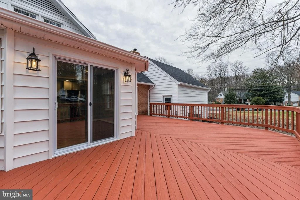 Photo of 3912 KING ARTHUR ROAD