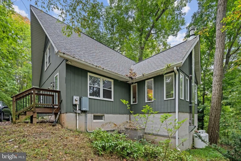 Photo of 502 SILVER RUN VALLEY ROAD