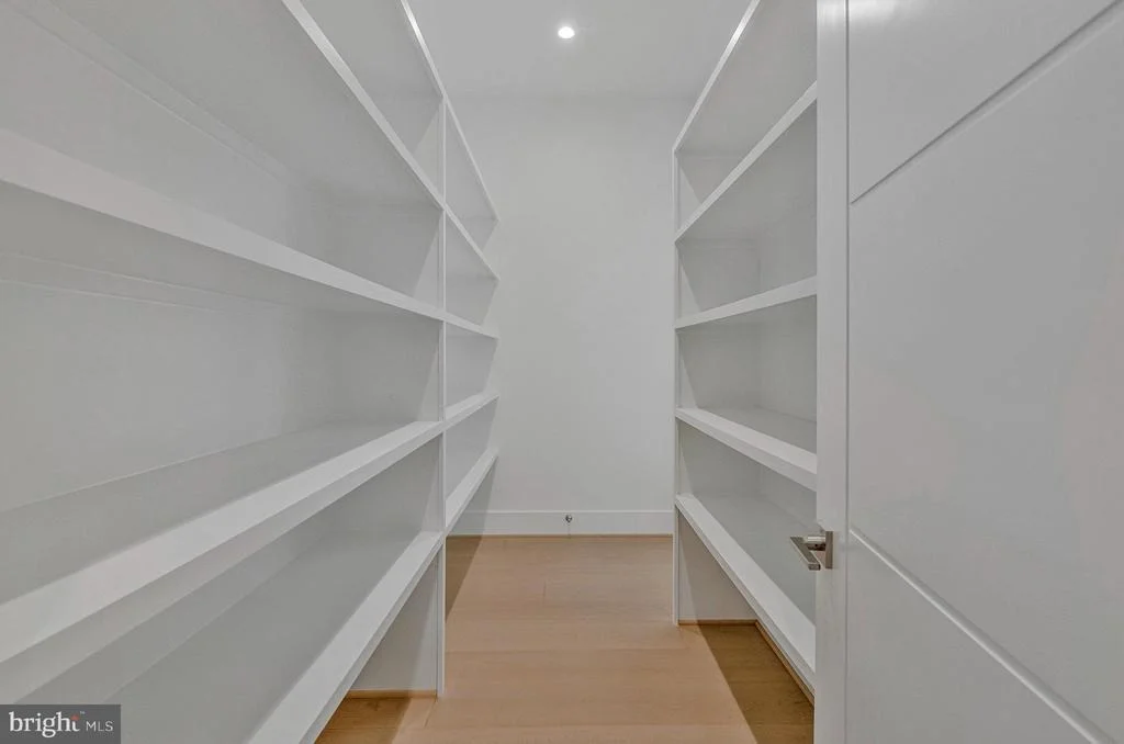 Photo of 1434 WAGGAMAN CIRCLE