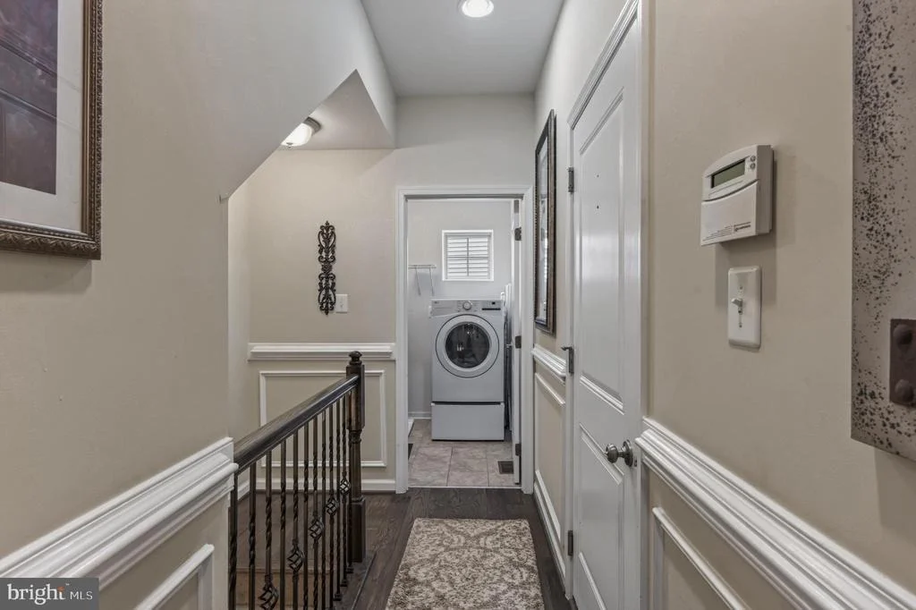 Photo of 1123 LONG FARM CIRCLE