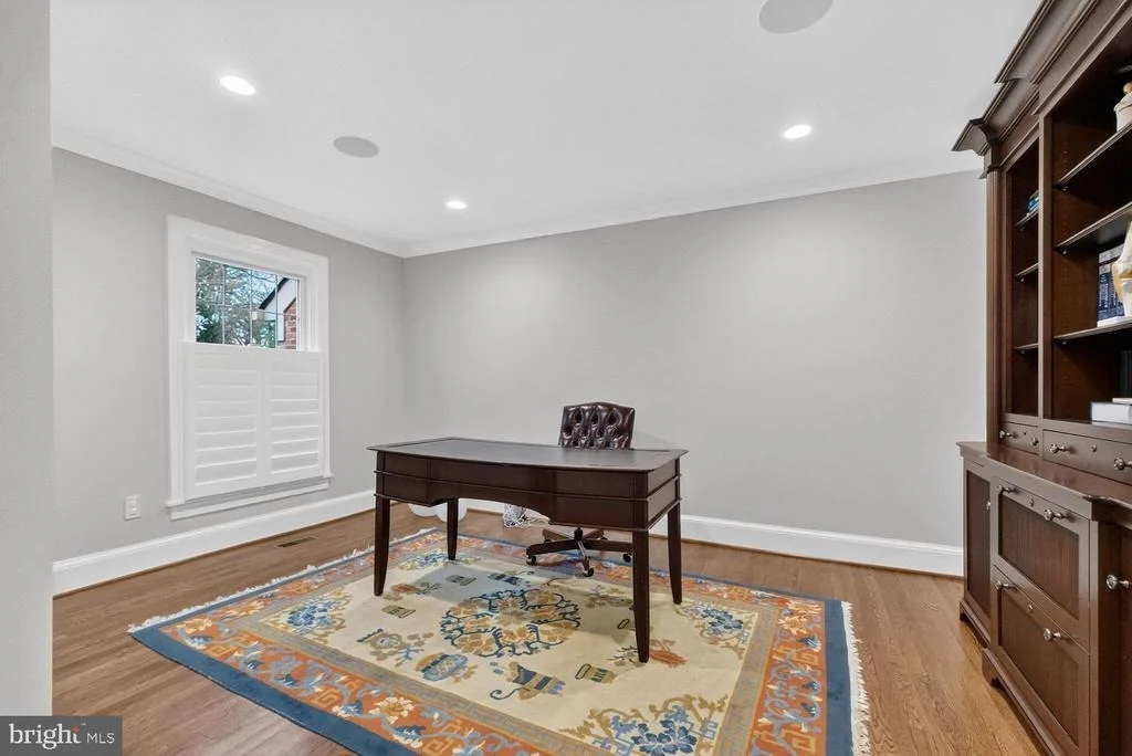 Photo of 1205 SUFFIELD DRIVE
