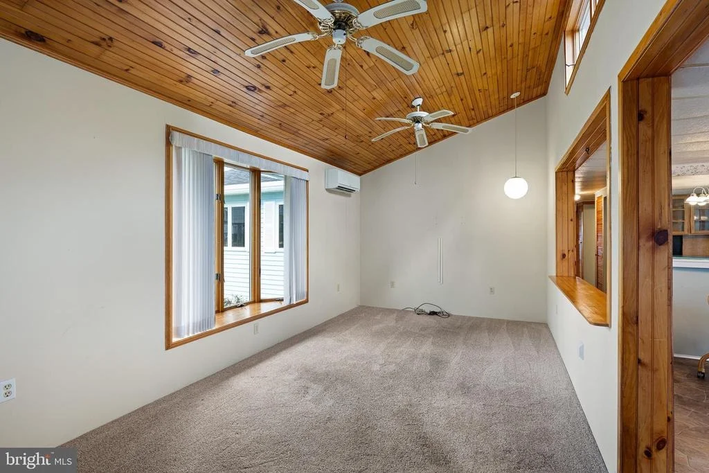 Photo of 30854 HIDDEN LANE