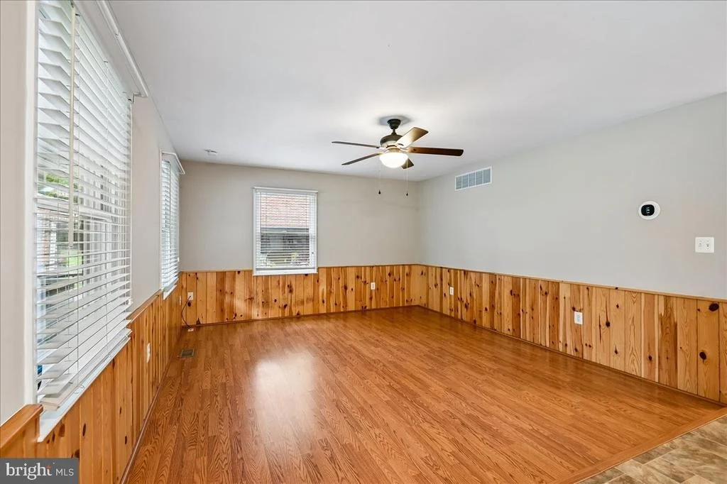 Photo of 3592 FONTRON DRIVE