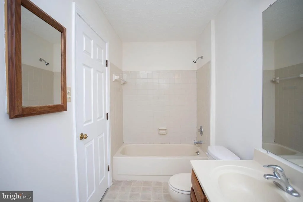 Photo of 143 RAMBLING ROAD