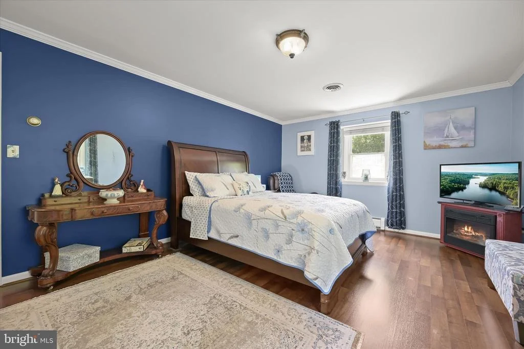 Photo of 2319 BRADDOCK ROAD