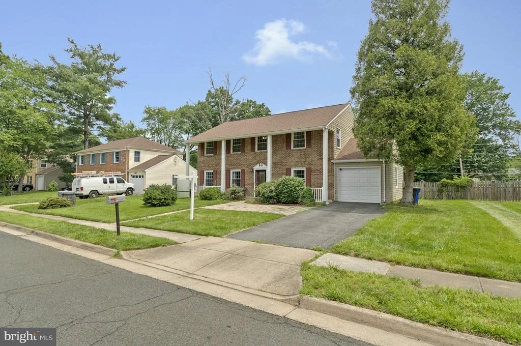 Photo of 1107 TREESIDE LANE