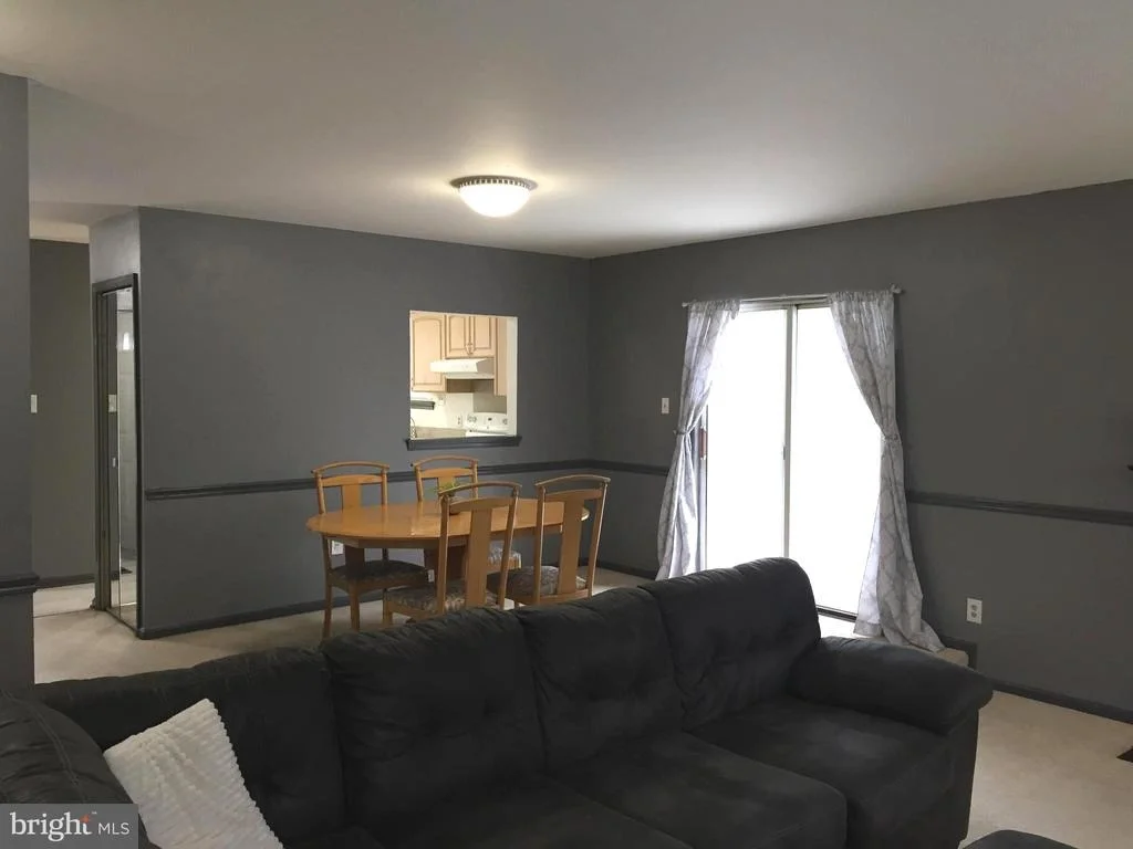 Photo of 7233 CARRIAGE HILL DRIVE