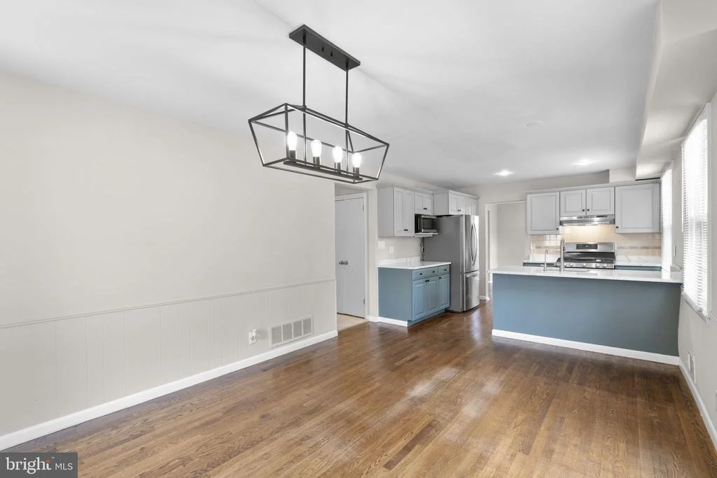 Photo of 1024 BOSLEY ROAD