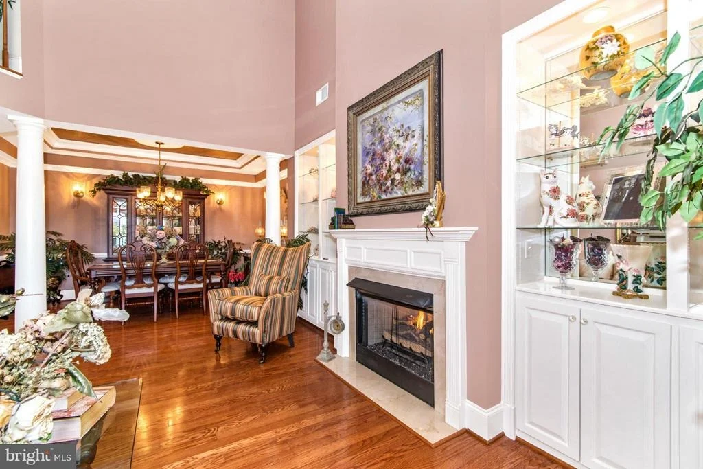 Photo of Unit 401 at 2500 WATERSIDE DRIVE
