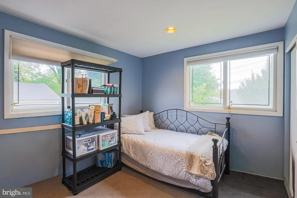 Photo of 5919 WINNER AVENUE