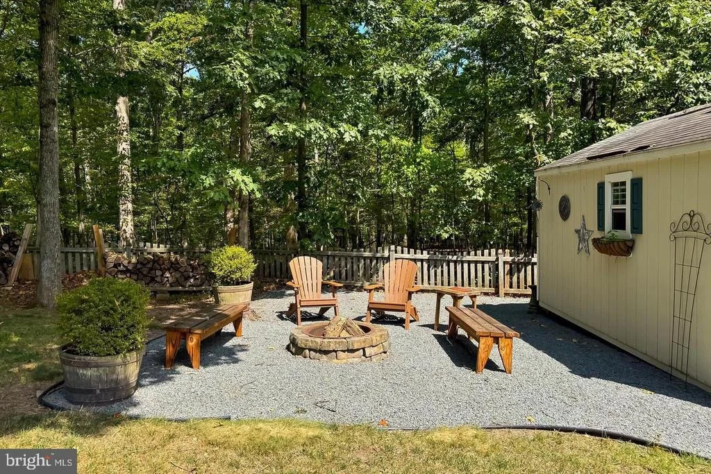Photo of 5749 YEWING WAY