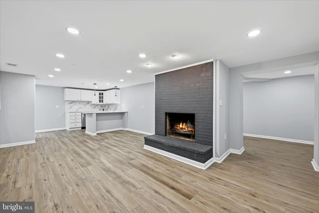 Photo of 2639 LOGMILL ROAD
