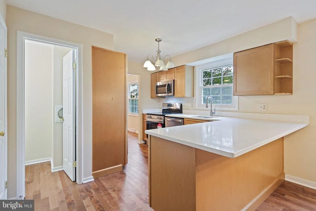 Photo of 5618 MILLWHEEL PLACE