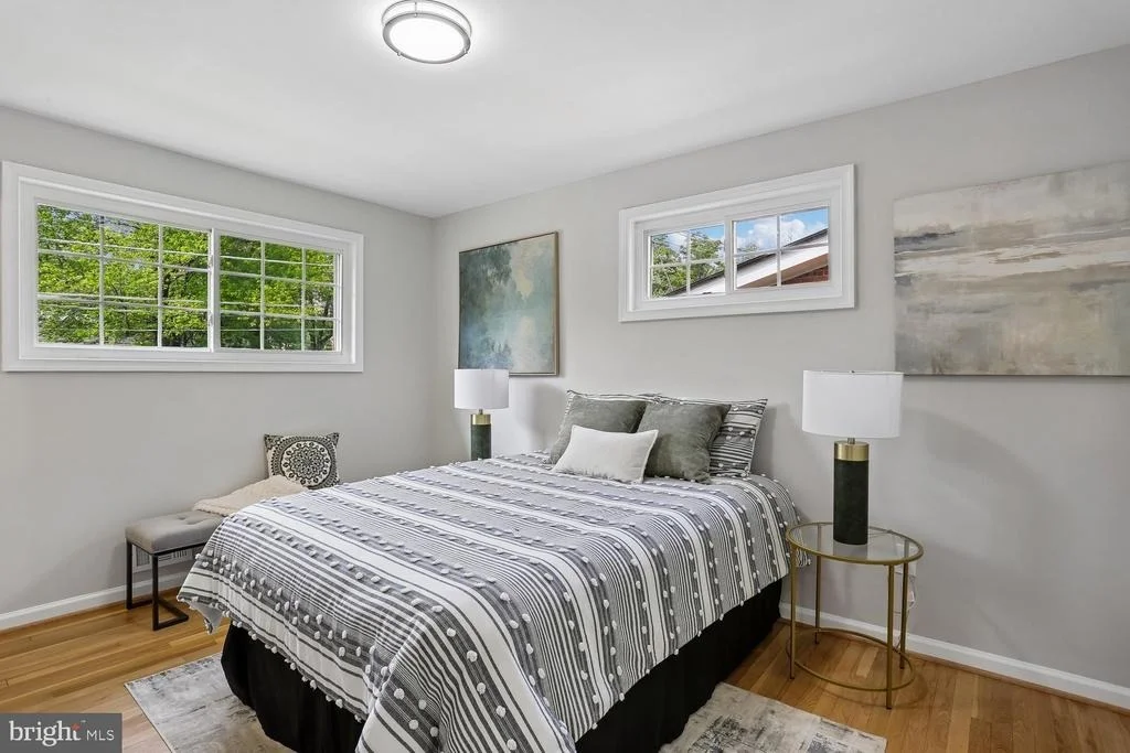 Photo of 811 KENBROOK DRIVE