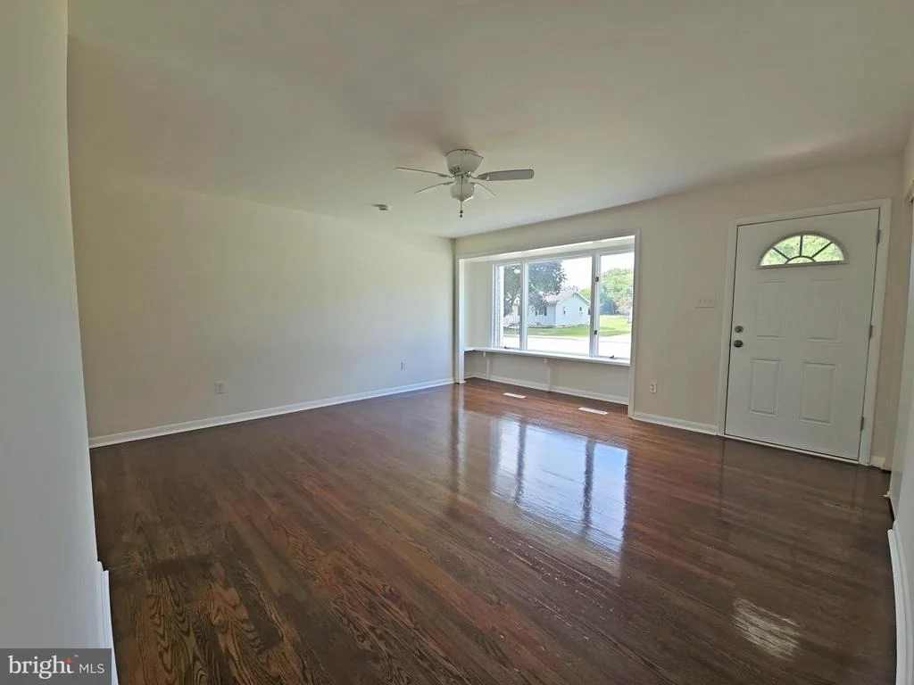 Photo of 82 HARVARD ROAD