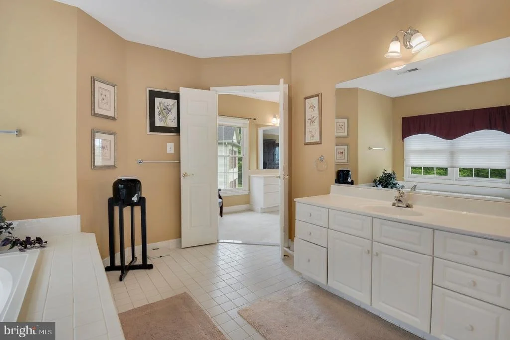Photo of 10720 CLOVERBROOKE DRIVE