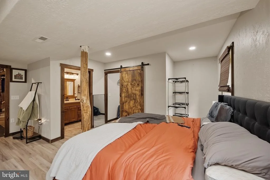 Photo of 2189 TABLE ROCK ROAD