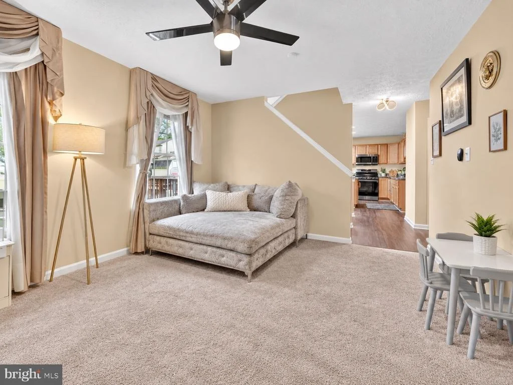 Photo of 5435 SIR DOUGLAS DRIVE