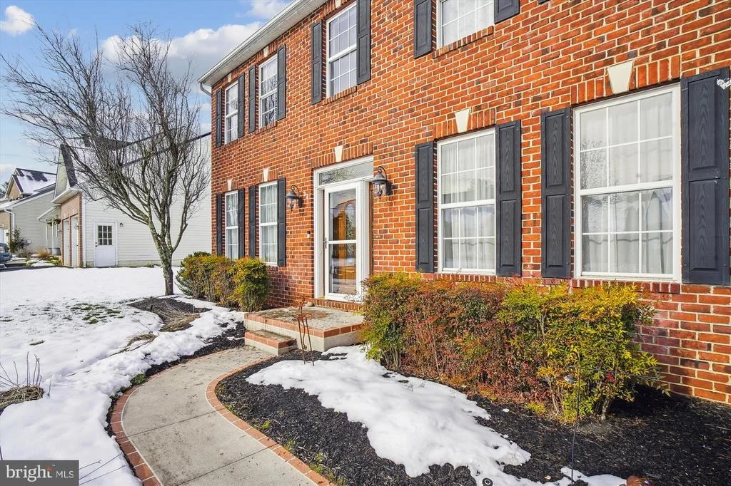 Photo of 11112 EAGLETRACE DRIVE