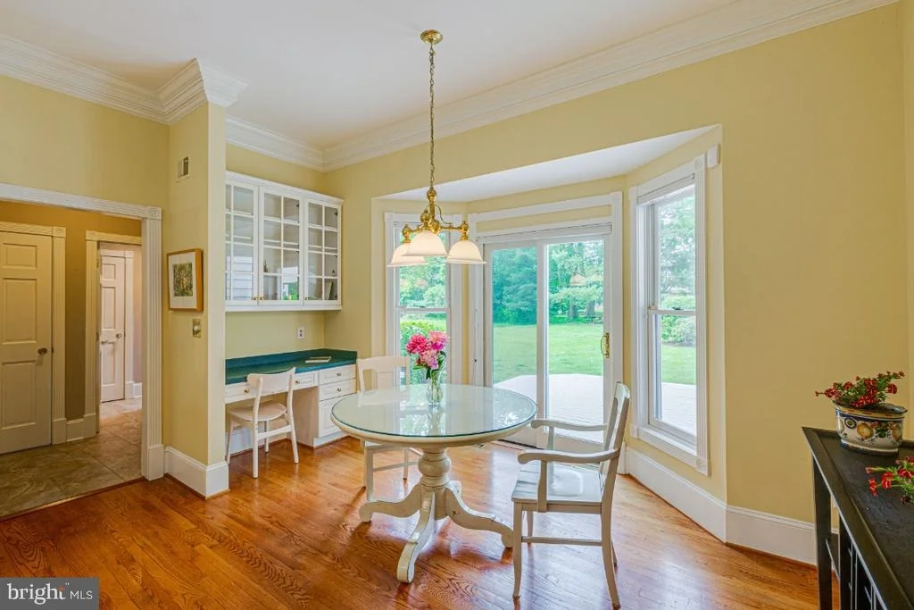 Photo of 6504 GRIFFITH ROAD