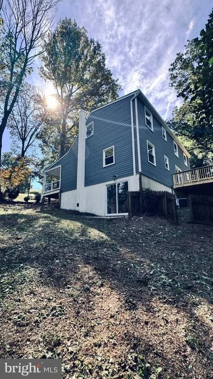 Photo of 201 SINGLETREE COURT