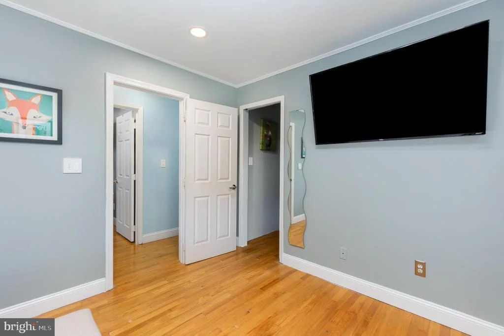 Photo of 2585 RED TOAD ROAD