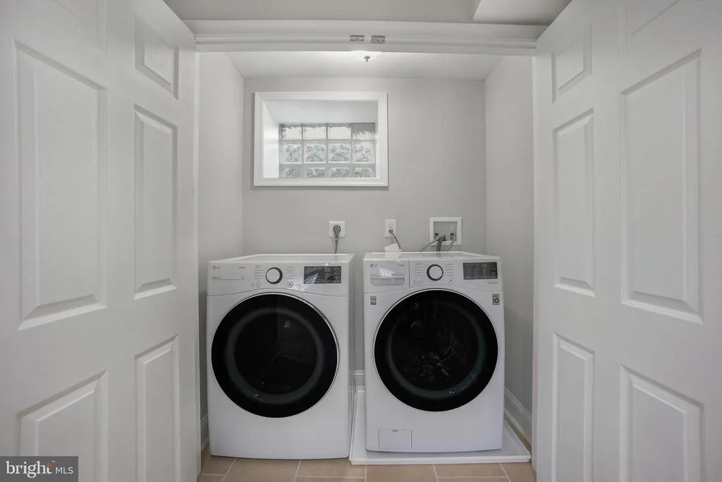 Photo of 514 SILVER SPRING AVENUE