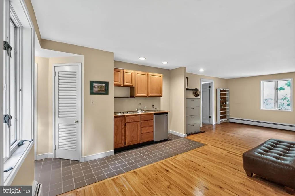 Photo of 1118 ORCHARD WAY