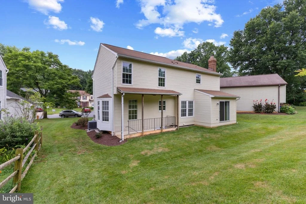 Photo of 9520 WINDBEAT WAY