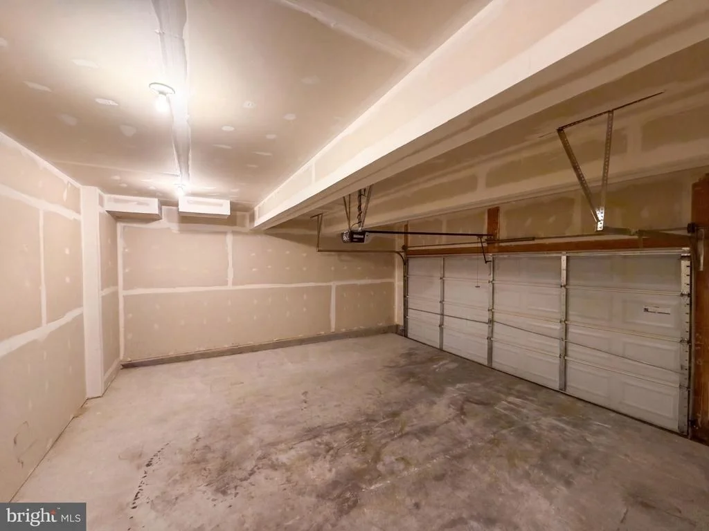 Photo of 5108 GRIFFENDALE LANE