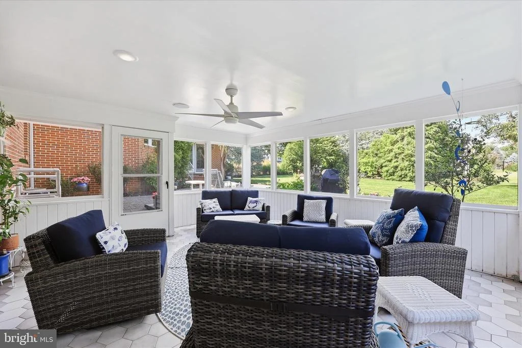 Photo of 6796 SUNNYBROOK DRIVE