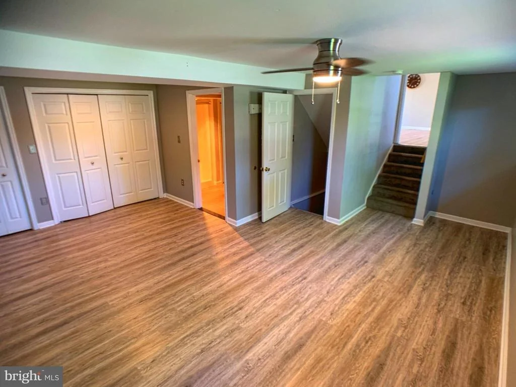 Photo of 210 CONTOUR ROAD