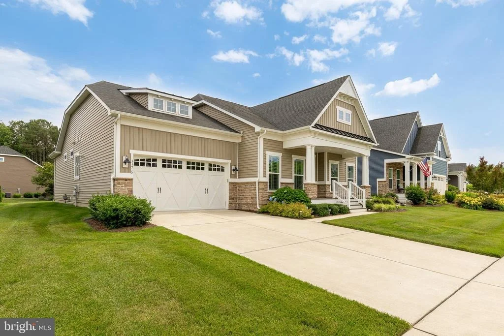 Photo of 33415 BRIDGEHAMPTON LANE