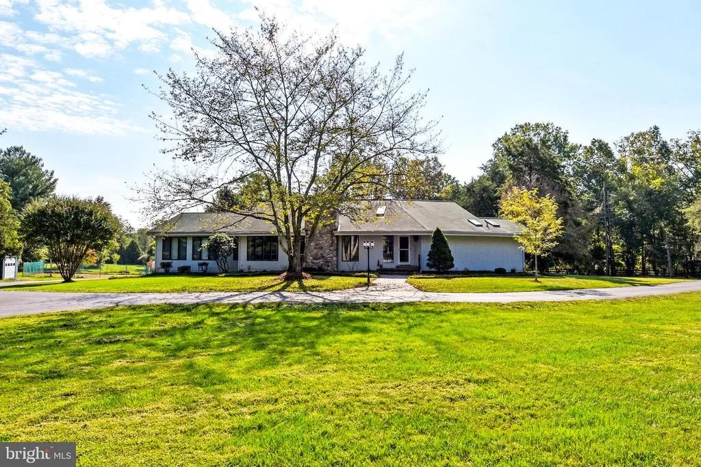 Photo of 3905 ALDIE ROAD