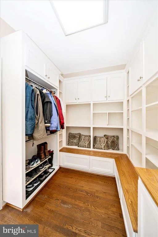 Photo of 6742 DEER SPRING LANE