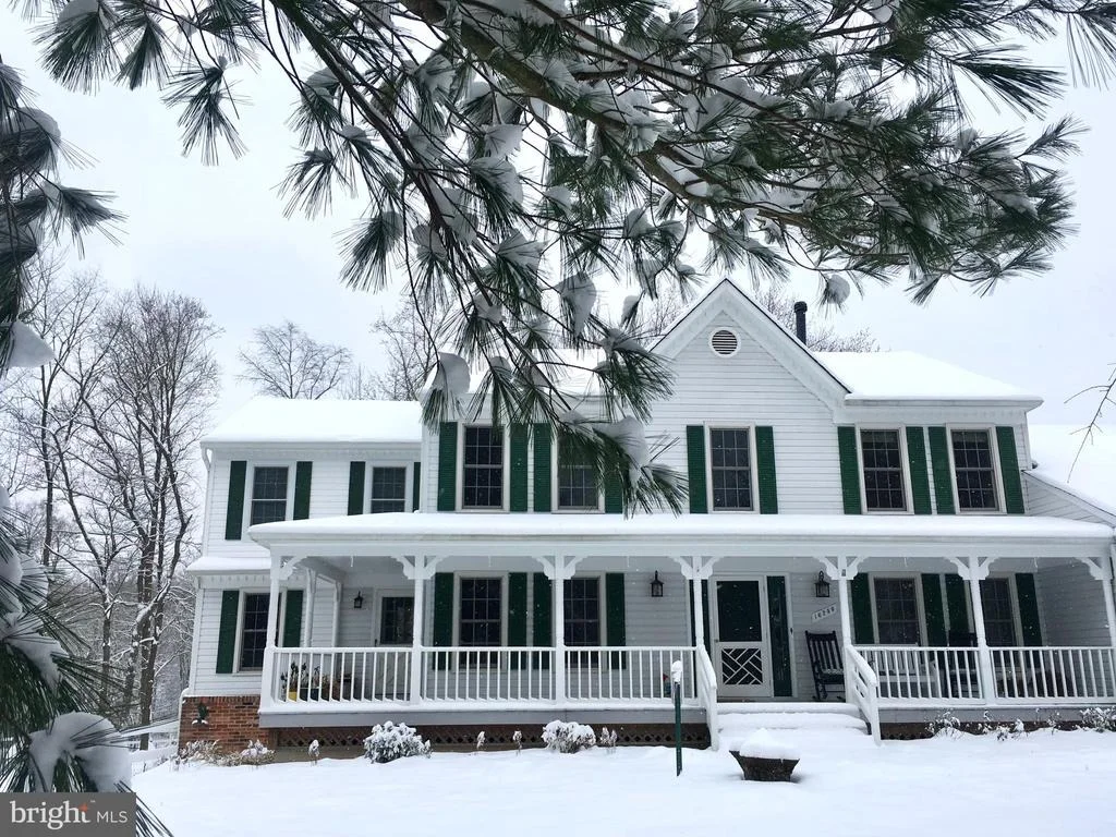 Photo of 16250 WHITEHAVEN ROAD