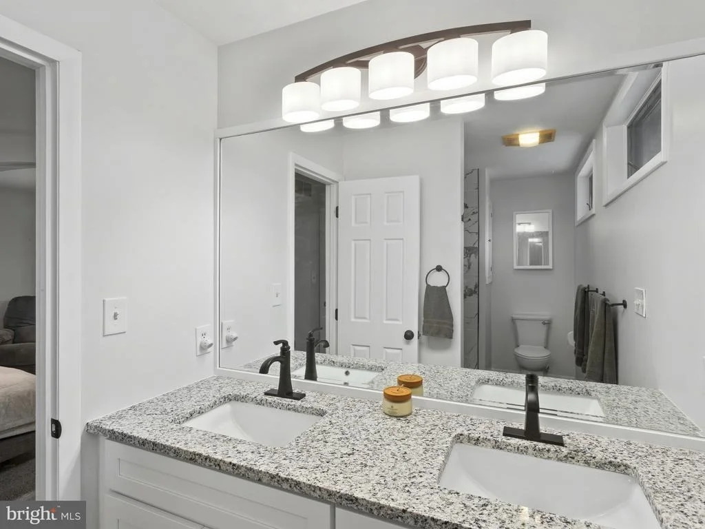 Photo of 1153 HAMPTON ROAD