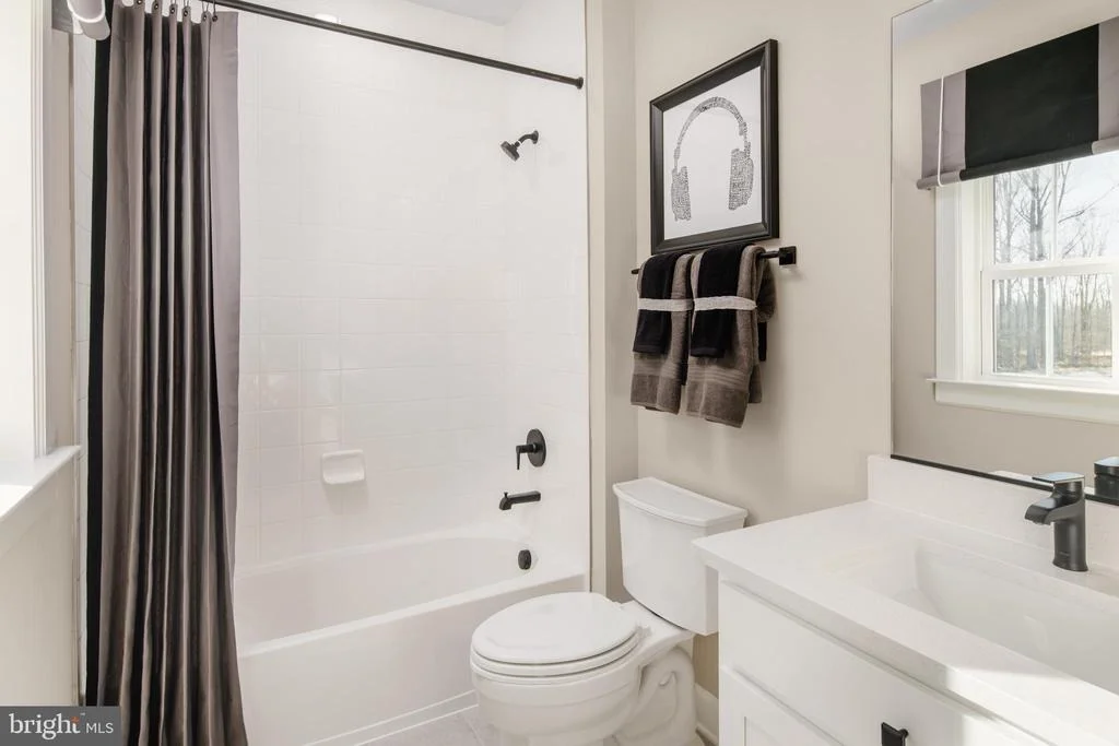 Photo of 1512 LEELAND FOREST RD
