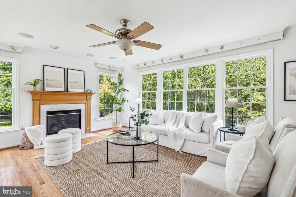 Photo of 1037 LINDFIELD DRIVE