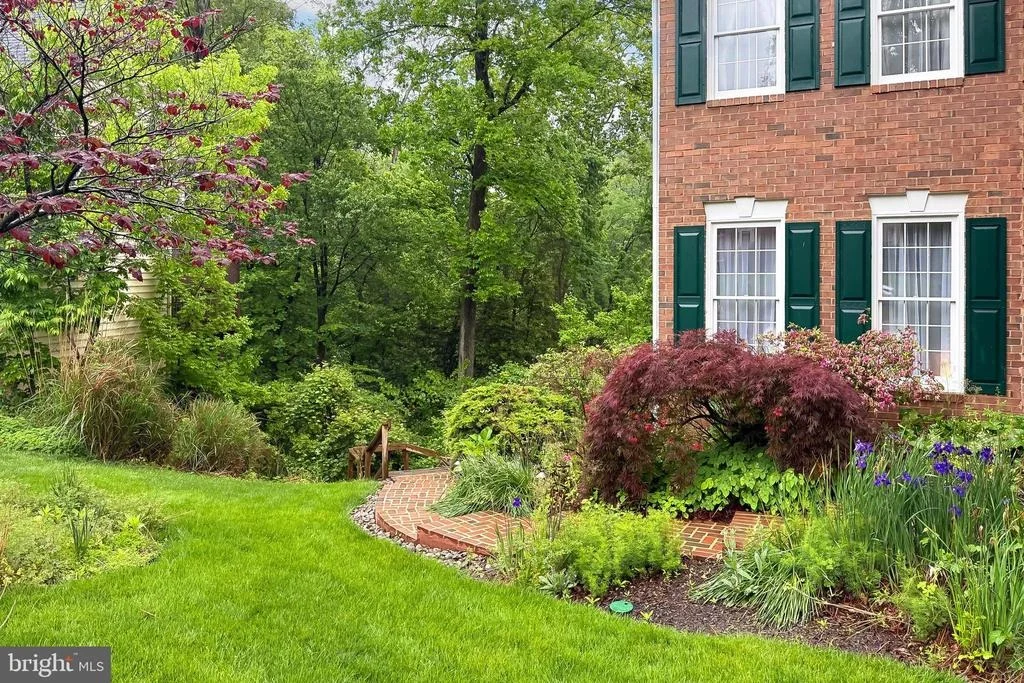 Photo of 8265 PRIVATE LANE
