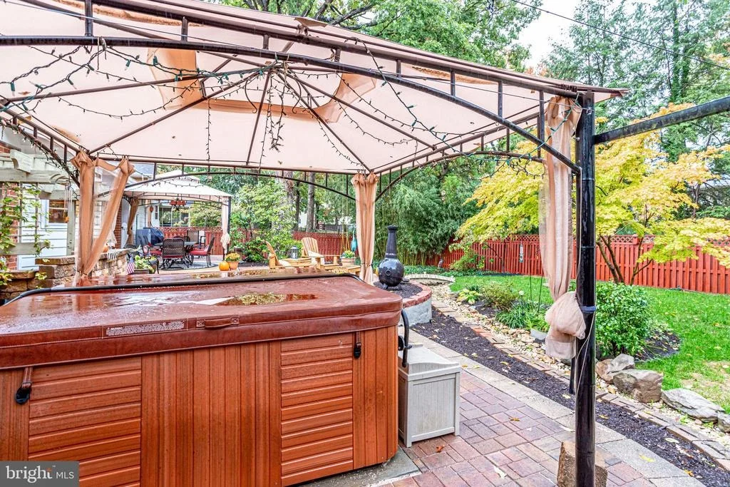 Photo of 3927 FOREST GROVE DRIVE