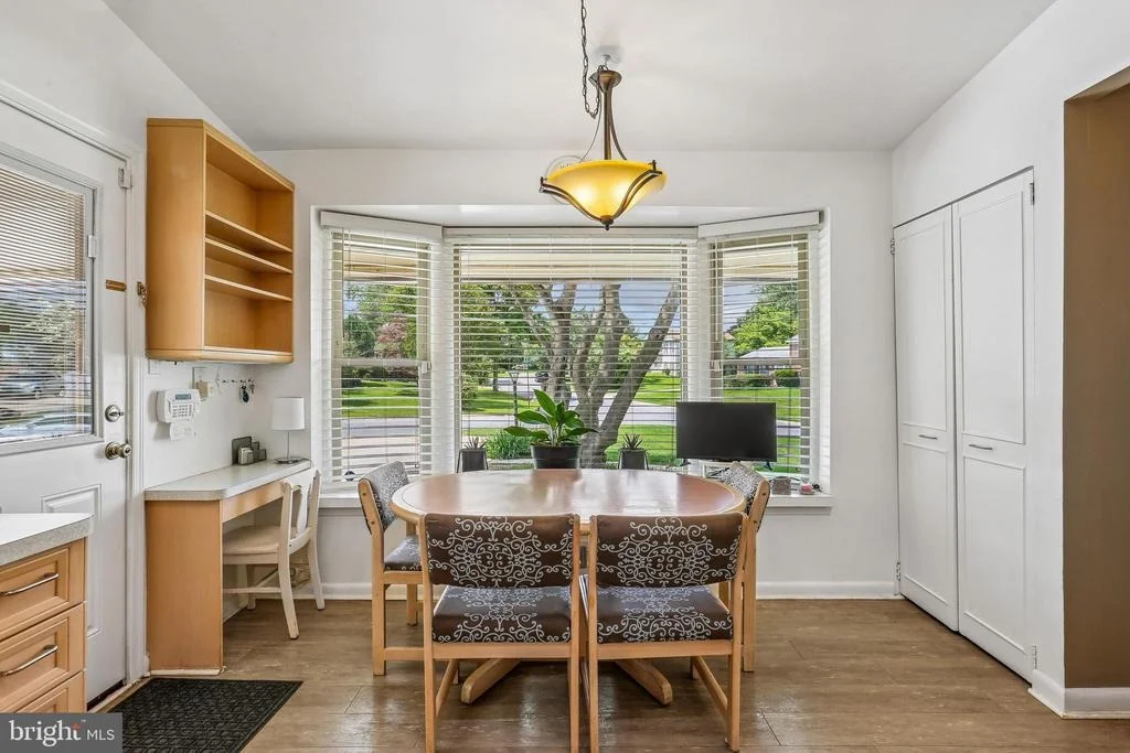 Photo of 2 FOXHALL COURT