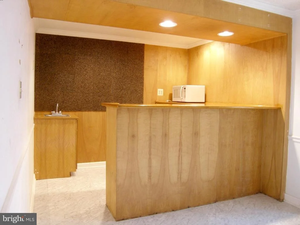 Photo of 1 LIBRARY COURT