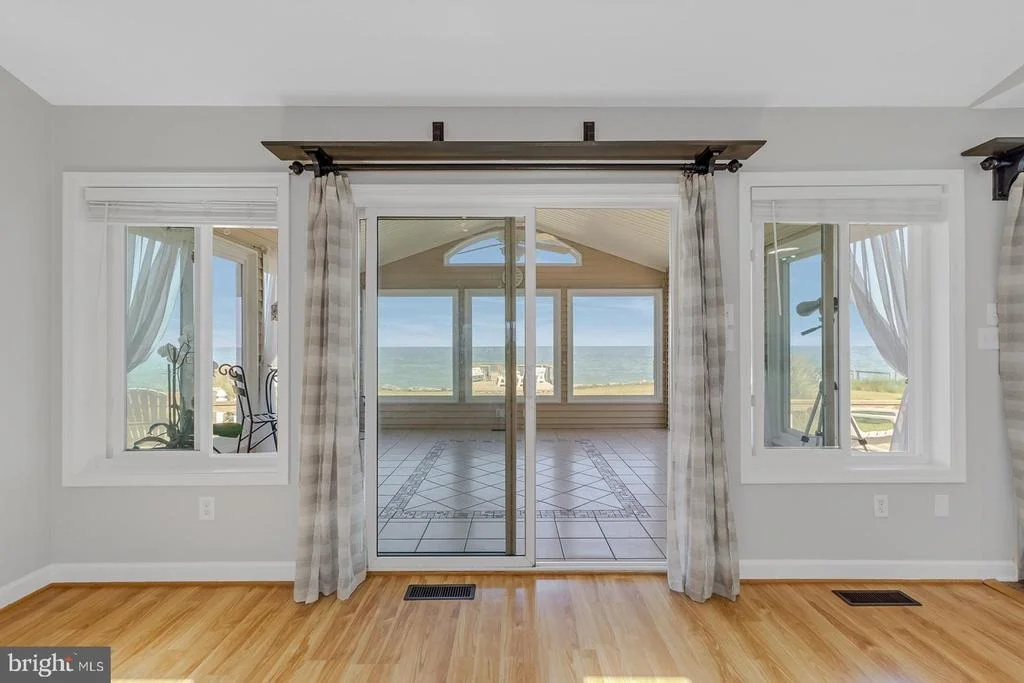 Photo of 976 BRAMMER DRIVE