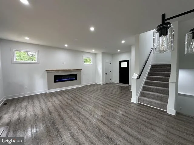 Photo of 64 ELM COURT