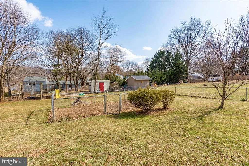 Photo of 7107 JASPER DRIVE