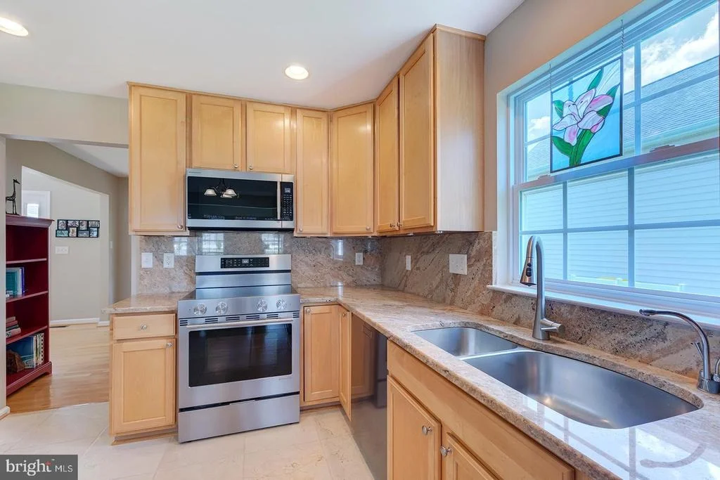 Photo of 33279 HARBOR REACH DRIVE