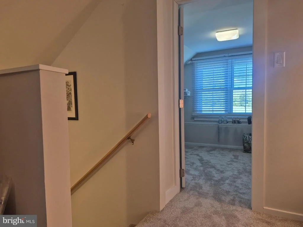 Photo of 32 FRANMAR DRIVE